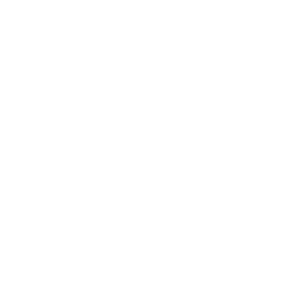 lDIES SINGING IN THE FRONT OF BALKONY