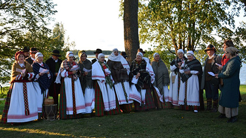 Lithuanian people in their traditional costumes